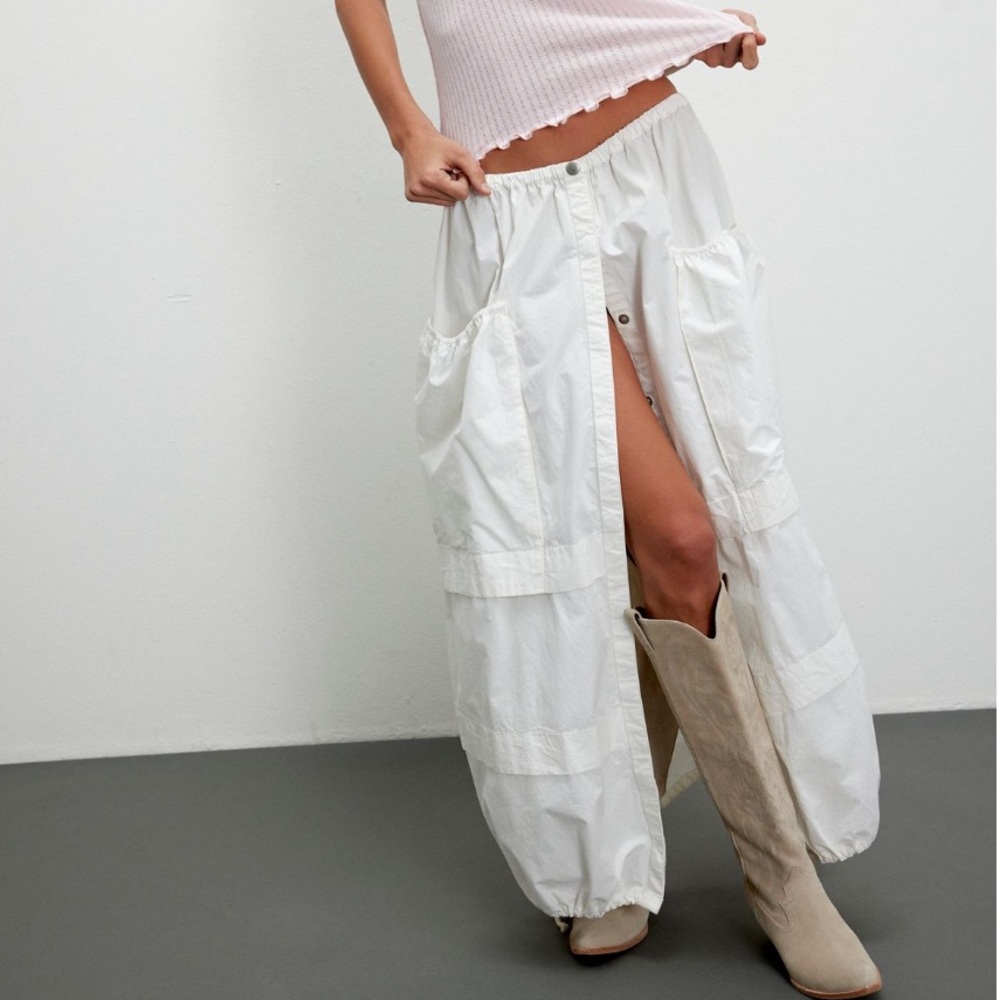 FREE PEOPLE Eloise maxi skirt size small Women's Ivory Maxi Skirt